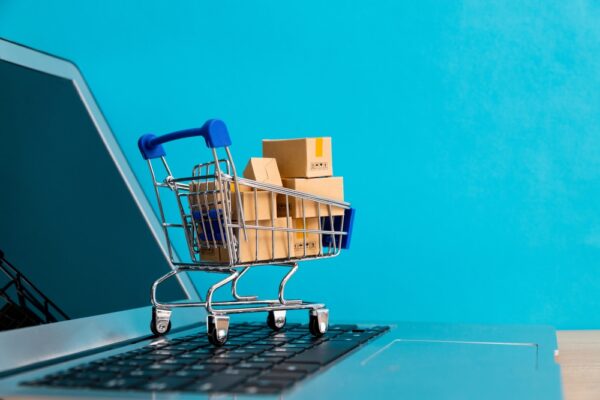 Najważniejsze zmiany na rynku e-commerce w 2023 roku    